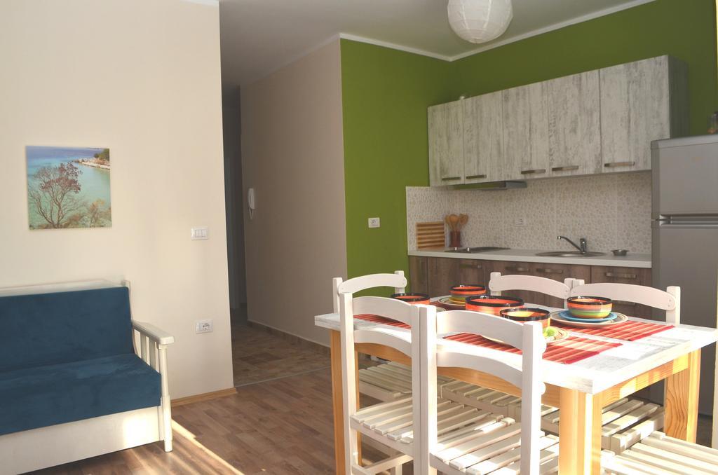 Rezidenca Kalter Durres Apartment Голем Екстериор снимка