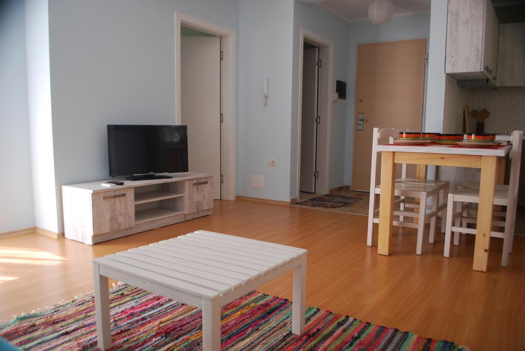 Rezidenca Kalter Durres Apartment Голем Екстериор снимка